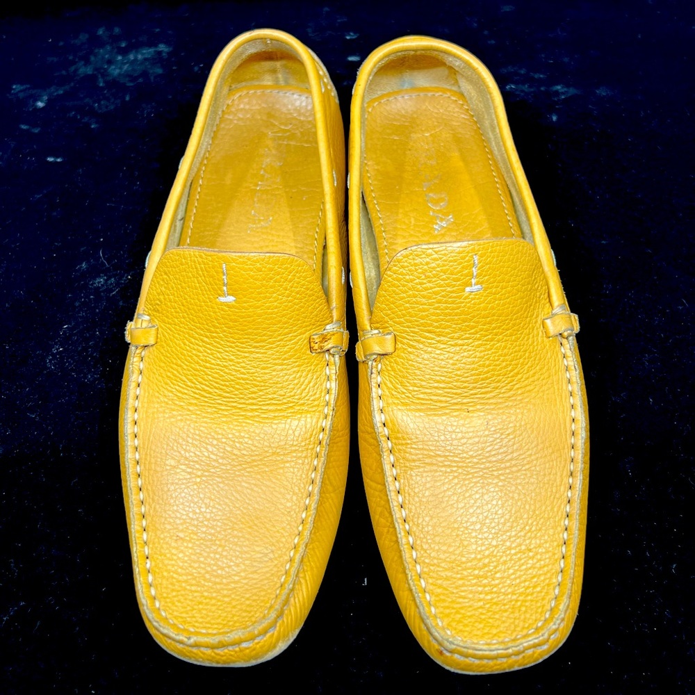 PRADA Leather Loafers flats beige size 7 1/2 shoes